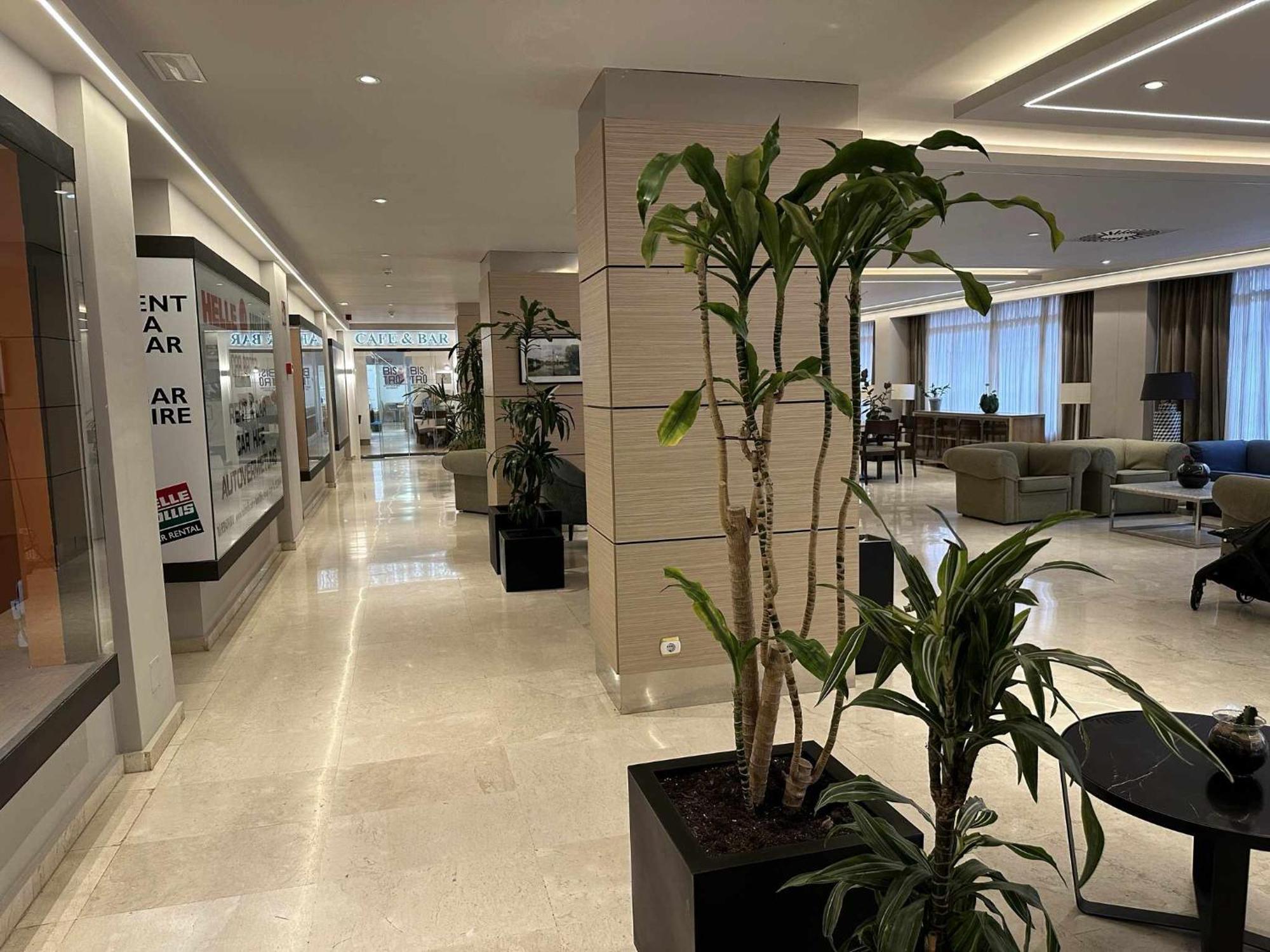 Estudio Pyr Privado Frente Al Puerto De Фуeнхирола Екстериор снимка