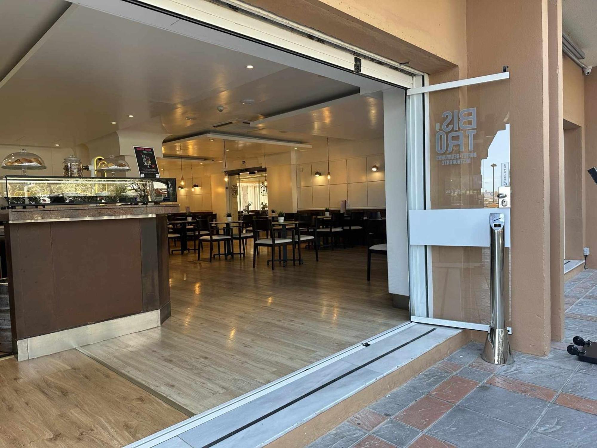 Estudio Pyr Privado Frente Al Puerto De Фуeнхирола Екстериор снимка