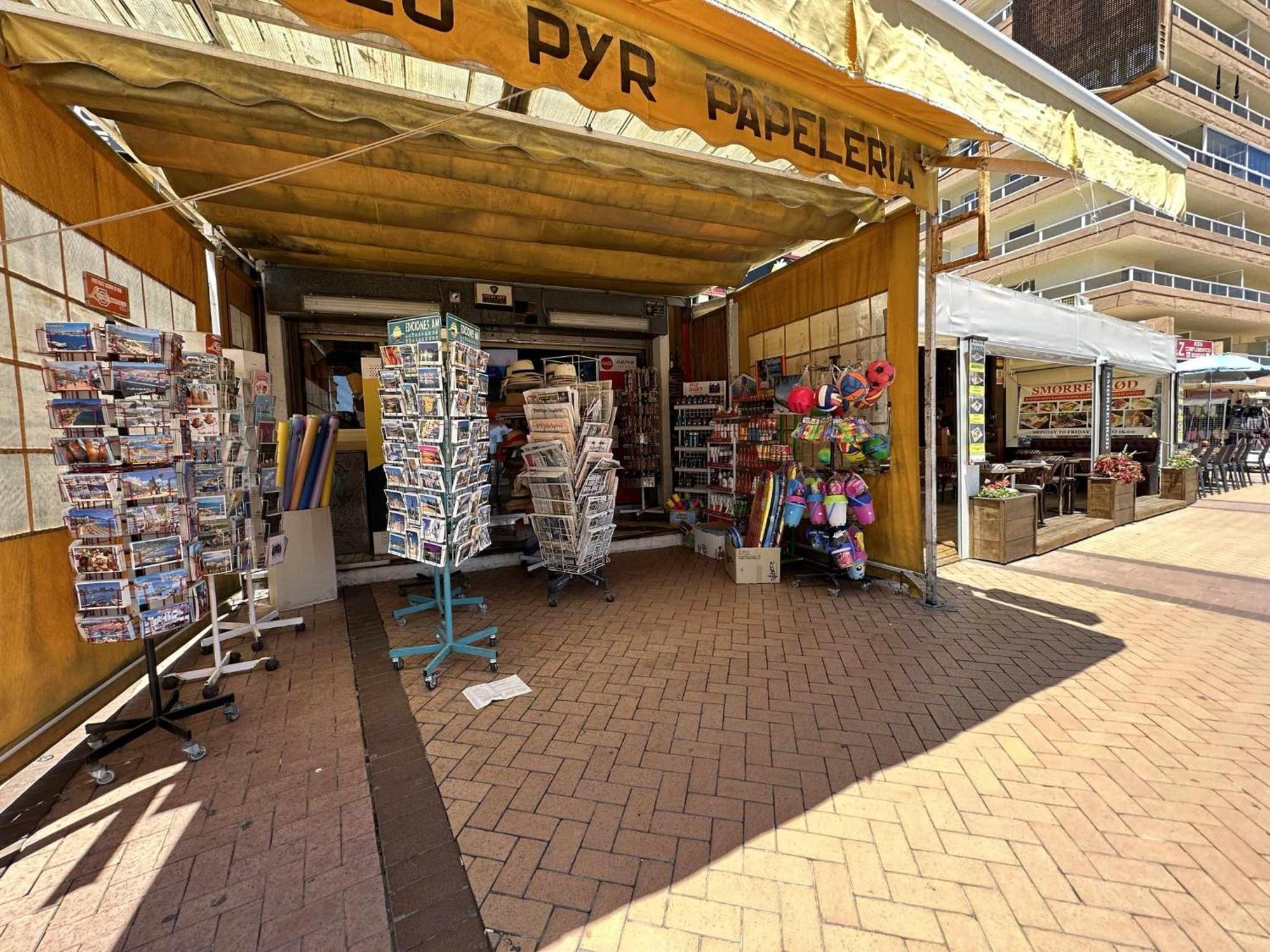 Estudio Pyr Privado Frente Al Puerto De Фуeнхирола Екстериор снимка